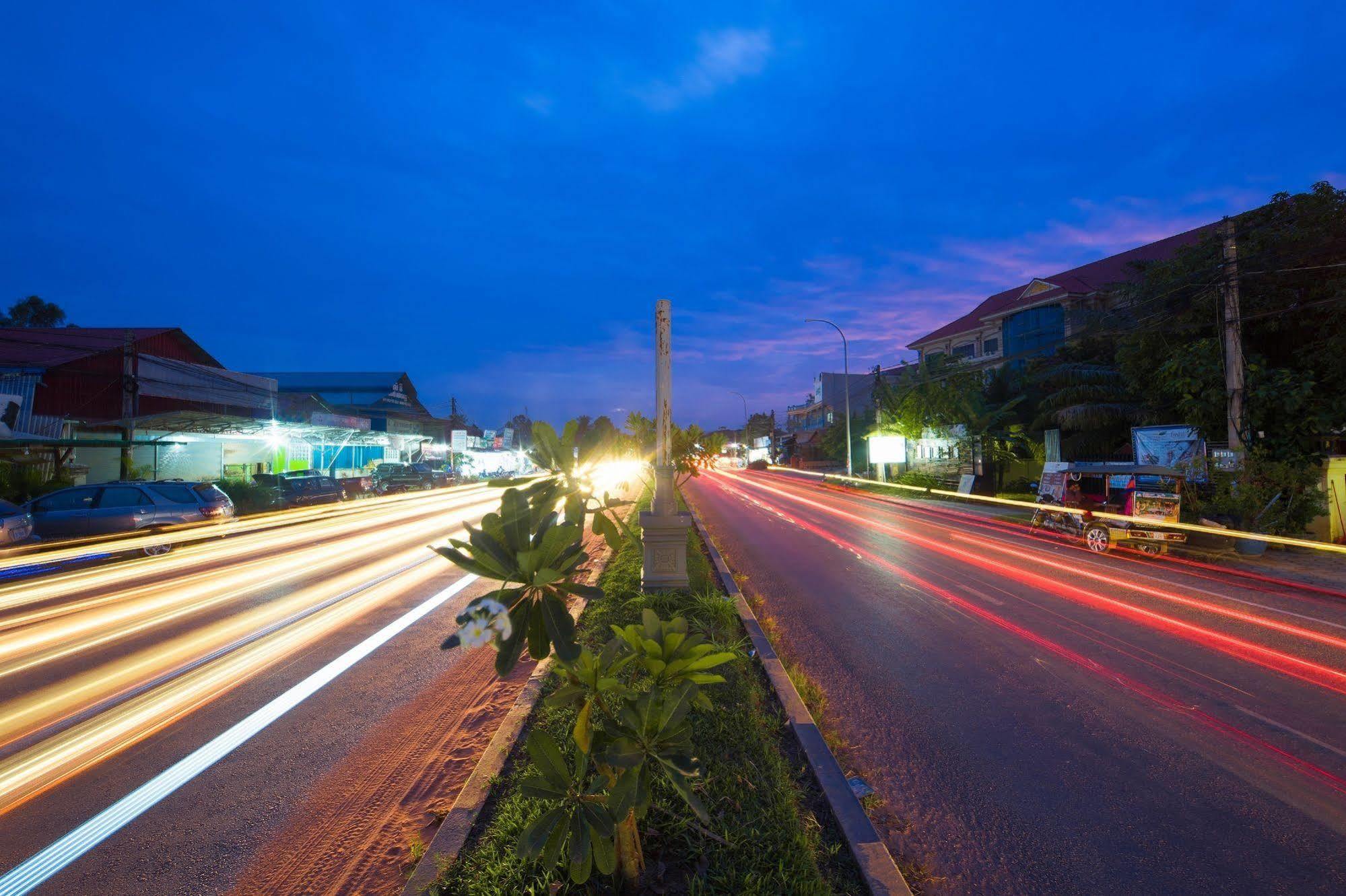 Sovan Mealea Hotel Siem Reap Buitenkant foto