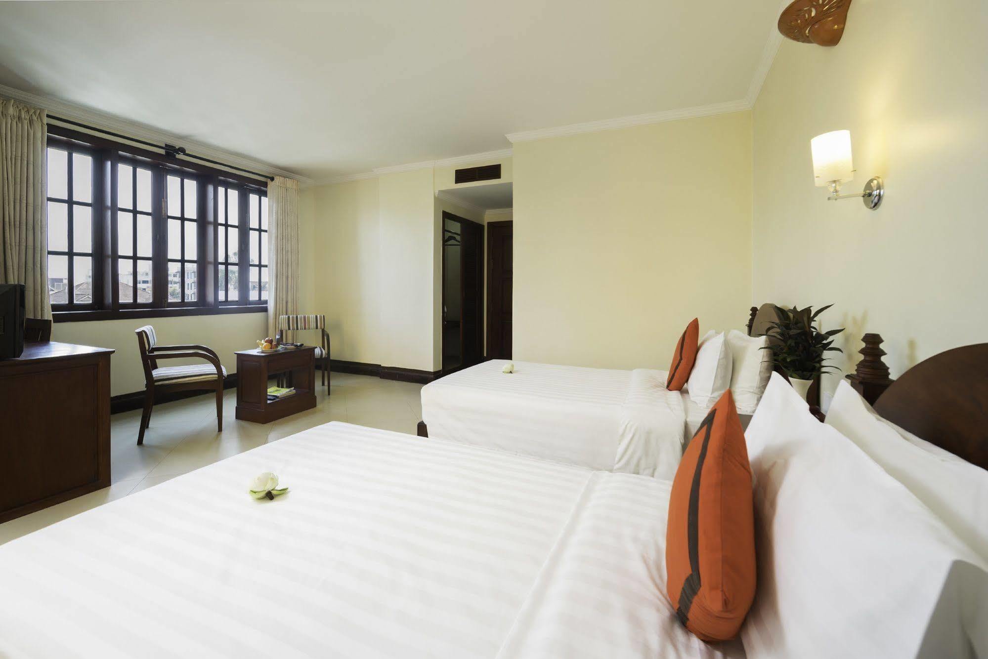 Sovan Mealea Hotel Siem Reap Buitenkant foto