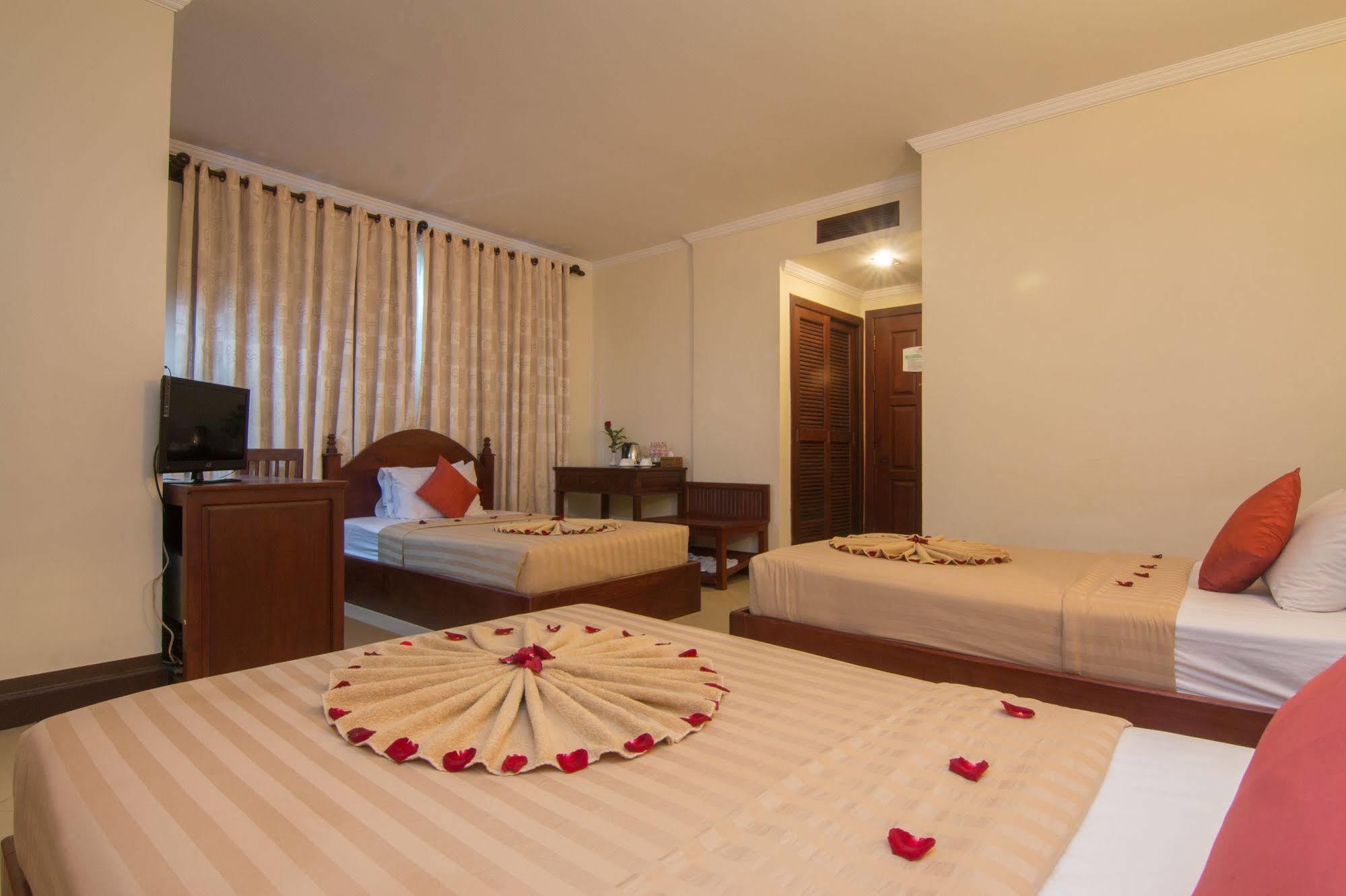 Sovan Mealea Hotel Siem Reap Buitenkant foto